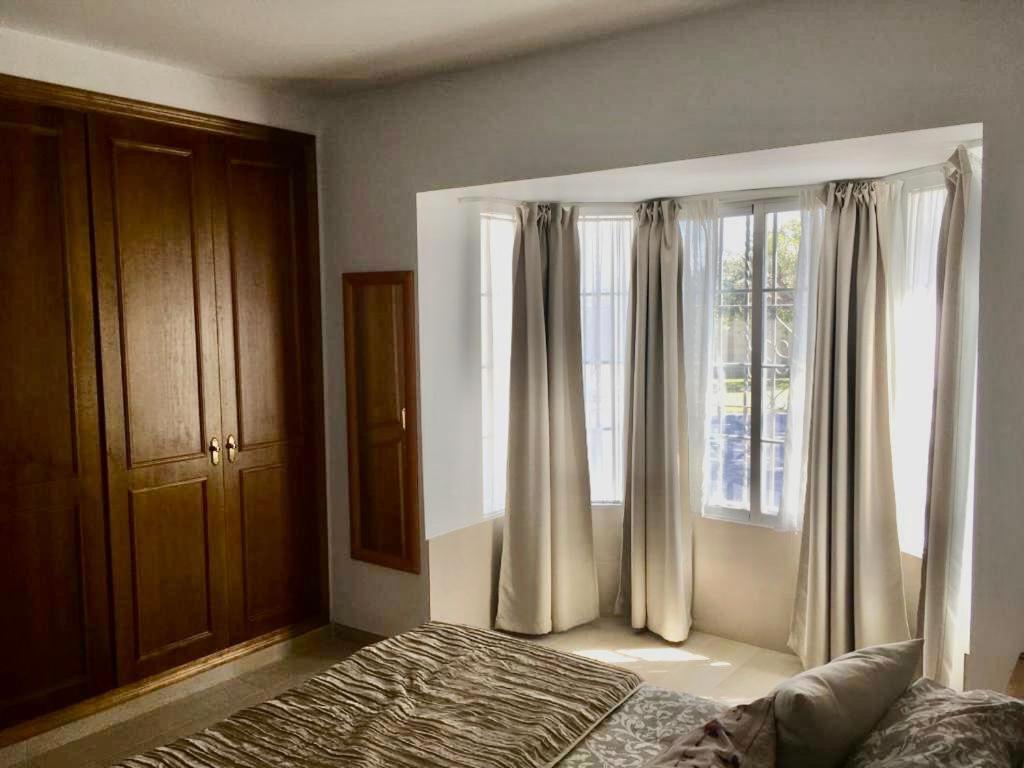 Villa Torrealta, 4000 M2 Cadiz Luaran gambar